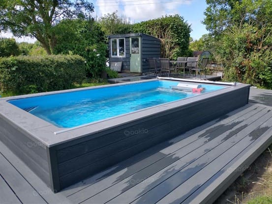 wpc decking in swimming pool