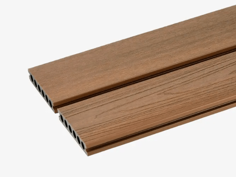 WPC塑木地板 VS PVC地板