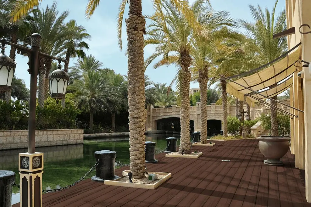 private outdoor deck idea