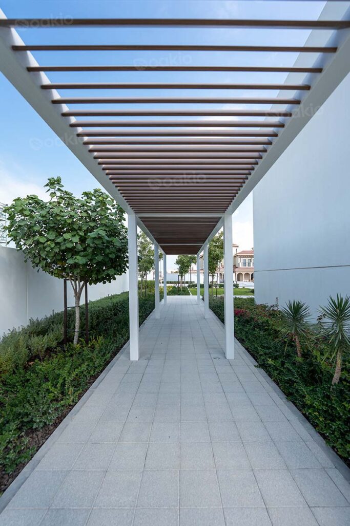 modern outdoor kitchen