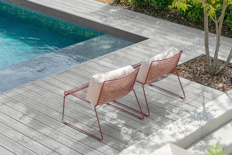 Best composite deck boards installed in a modern backyard deck