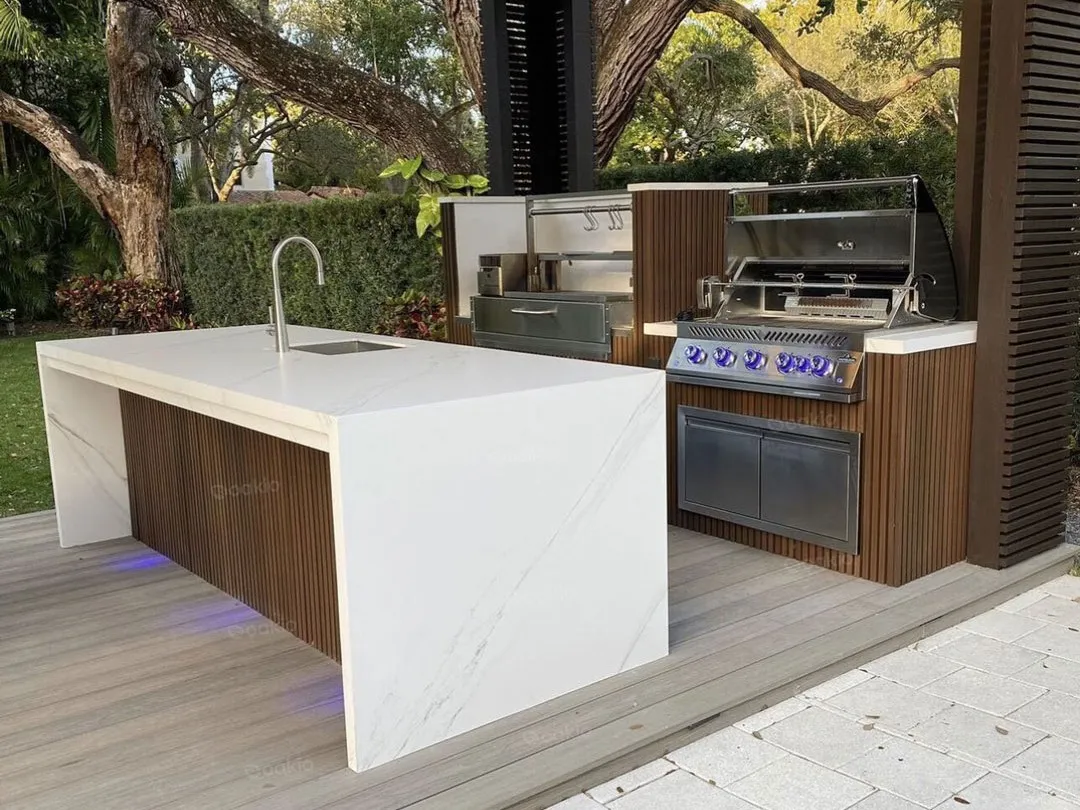 modern outdoor kitchen featuring wpc panel